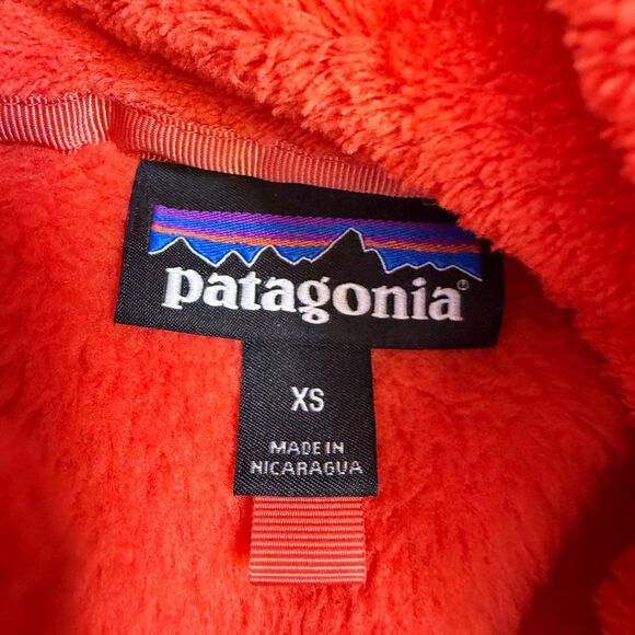 Patagonia Women's Re-Tool Snap-T Fleece Pullover in an orange/coral color Sz XS - Picture 4 of 4